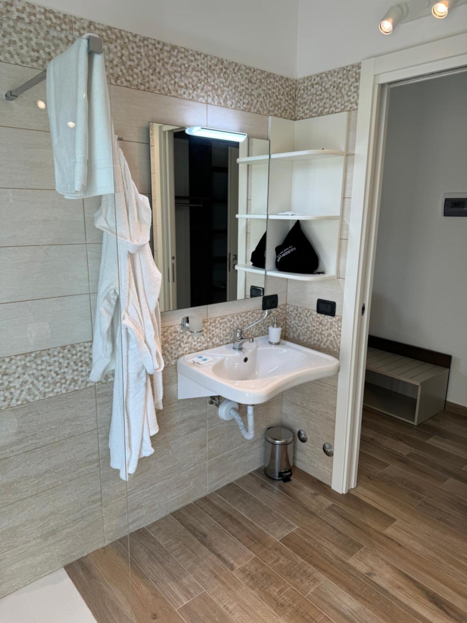 Hotel Domus Magna Grecia à Catanzaro Extérieur photo